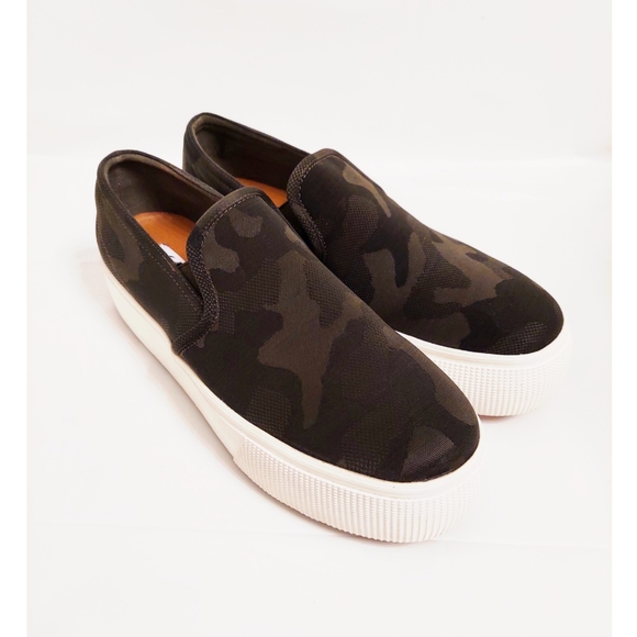 Steve Madden Ellis Platform Sneaker - Picture 3 of 3